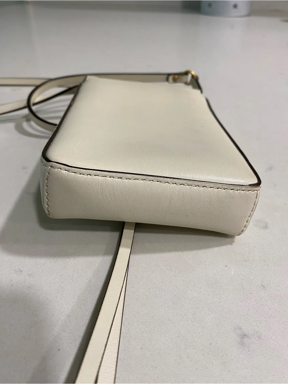 Tory Burch Cream Leather Miller phone Crossbody - Picture 11 of 15